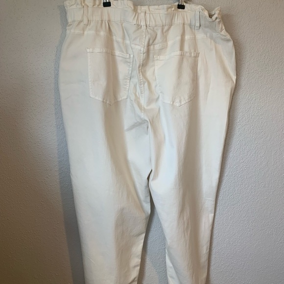 NWT 1. State High Waisted Paperbag Straight Leg Jeans in Toasted Ivory White 22W - Picture 3 of 5